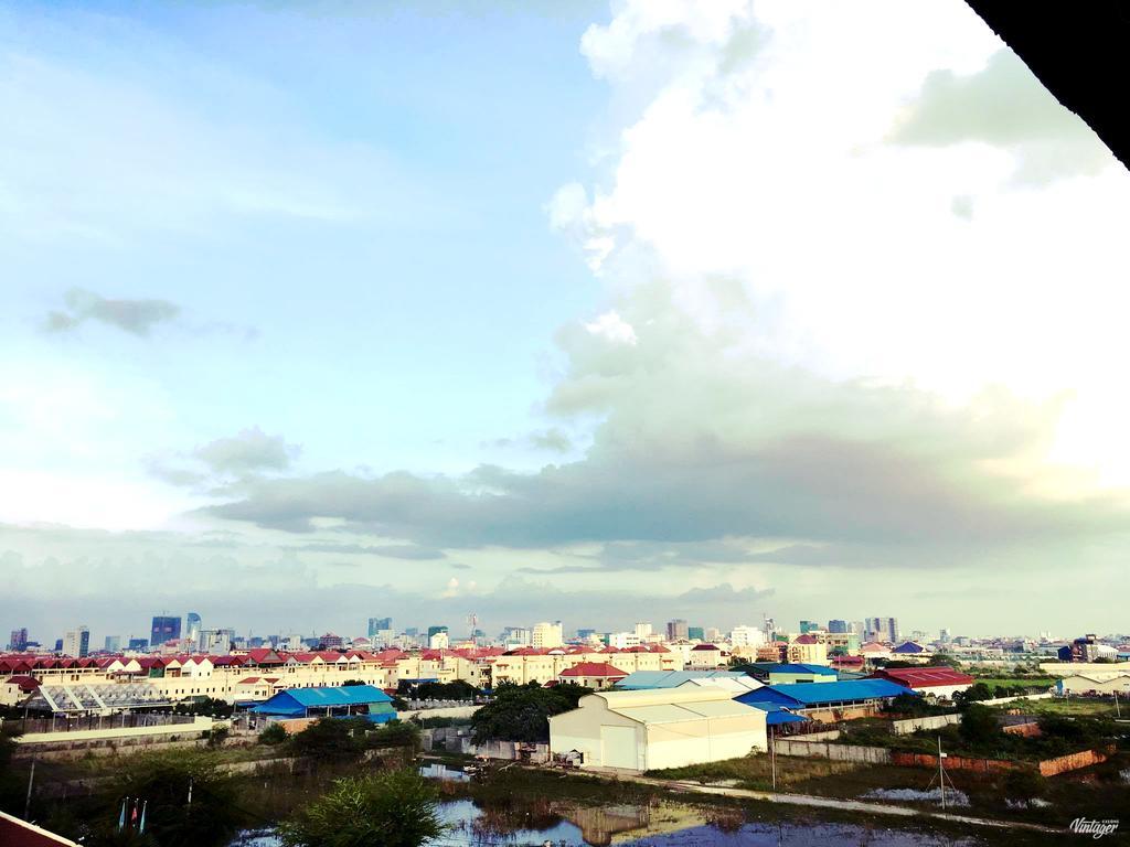 Soben Sensok Guesthouse Phnom Penh Eksteriør bilde
