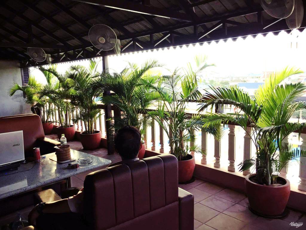 Soben Sensok Guesthouse Phnom Penh Eksteriør bilde